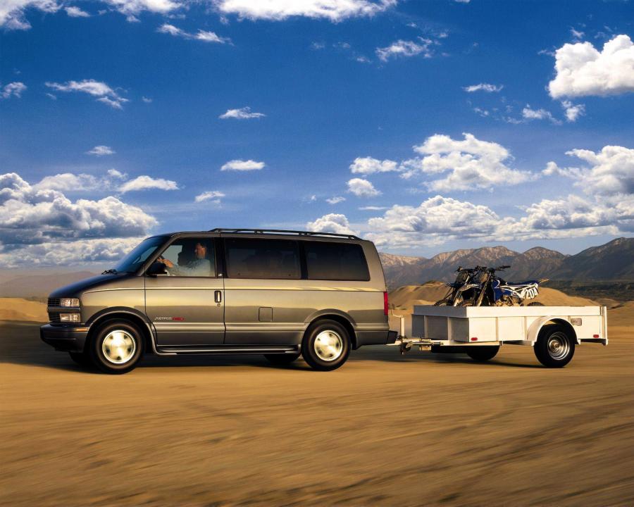  Chevrolet Astro 1996 года  (фото 18 из 19)